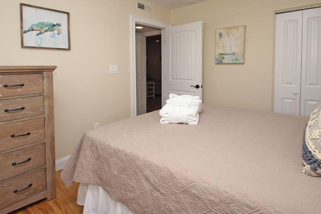Cute 2 Bedroom, 2 Bath Condo At Folly Field Beach Hilton Head Island Ngoại thất bức ảnh