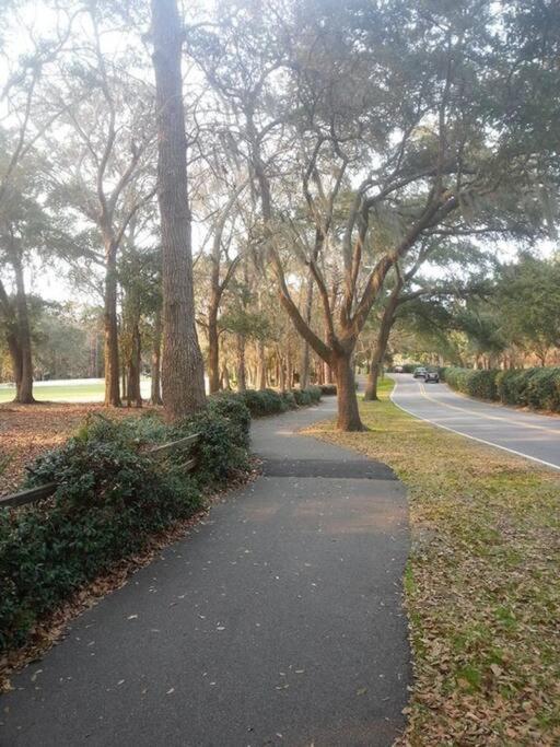 Cute 2 Bedroom, 2 Bath Condo At Folly Field Beach Hilton Head Island Ngoại thất bức ảnh