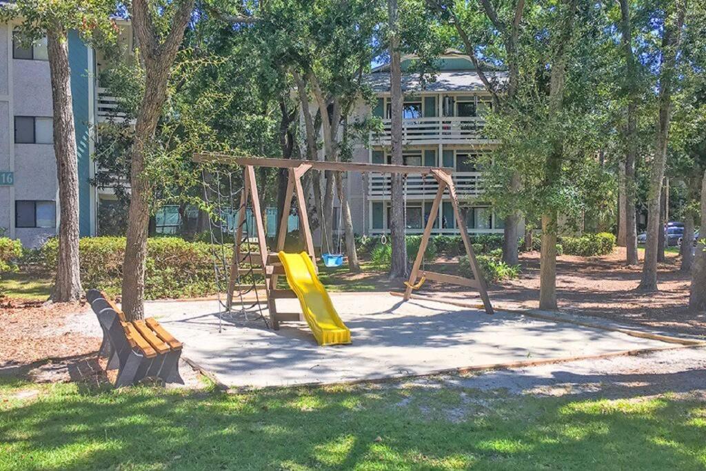 Cute 2 Bedroom, 2 Bath Condo At Folly Field Beach Hilton Head Island Ngoại thất bức ảnh